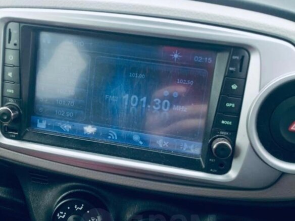2013 Toyota Vitz III (XP130), белый, 770000 рублей - вид 12