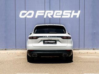 2018 Porsche Cayenne III, белый, 6135000 рублей, вид 4