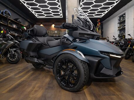 2026 BRP Can-Am Spyder, чёрный, 3490000 рублей, вид 2