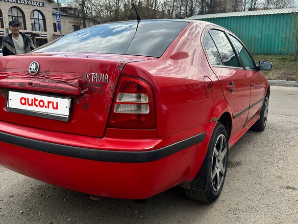 2006 Skoda Octavia I (A4) Рестайлинг, красный, 267000 рублей - вид 5