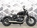 2024 Triumph Bonneville Bobber, чёрный, 1500000 рублей - вид 2