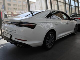 2026 Geely Preface I, белый, 3329990 рублей, вид 4