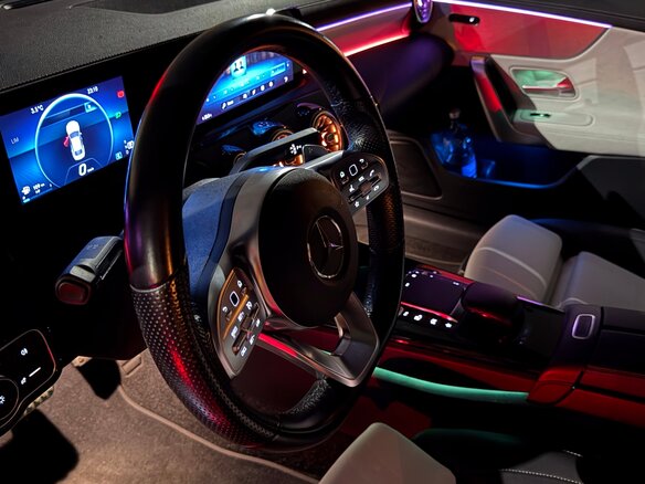 2021 Mercedes-Benz CLA 200 II (C118, X118), белый, 3850000 рублей