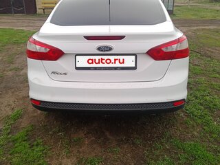 2012 Ford Focus III, белый, 710000 рублей, вид 3