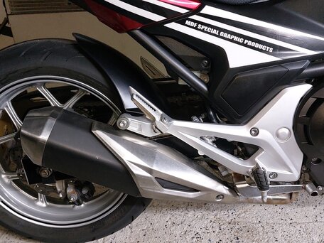 2017 Honda NC 750X, красный, 710000 рублей, вид 2