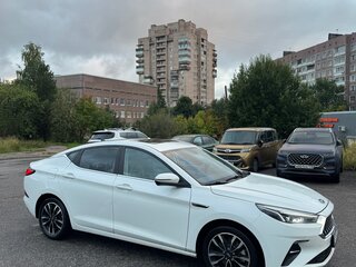 2023 JAC J7 I, белый, 880000 рублей, вид 4