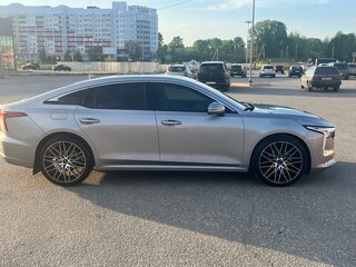 2023 FAW Bestune B70 I, серебристый, 2000000 рублей, вид 5