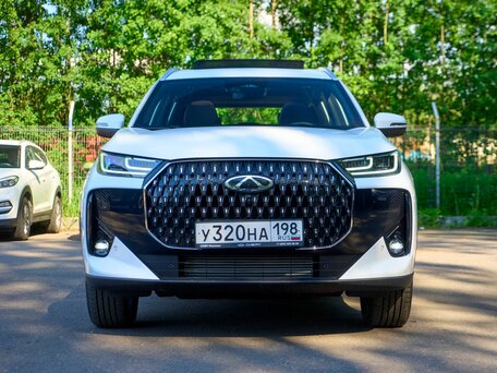 2025 Chery Tiggo 7L I, белый, 2690000 рублей, вид 2