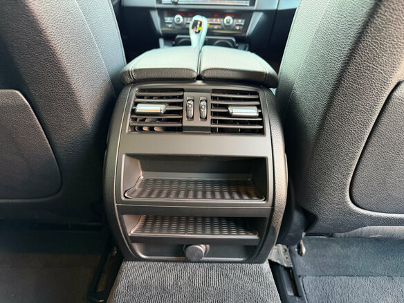 2016 BMW 5 серии 528i xDrive VI (F10/F11/F07) Рестайлинг, белый, 2370000 рублей - вид 21