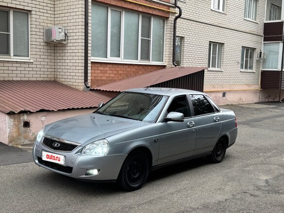 2007 Lada (ВАЗ) Priora I, серебристый, 280000 рублей