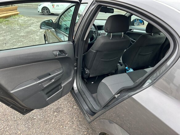 2010 Opel Astra H Рестайлинг, серый, 545000 рублей - вид 21