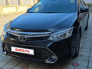 2015 Toyota Camry VII (XV50) Рестайлинг, чёрный, 2750000 рублей, вид 1