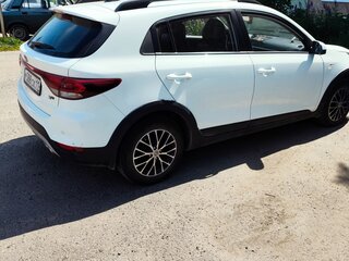2018 Kia Rio X-Line IV, белый, 1200000 рублей, вид 3