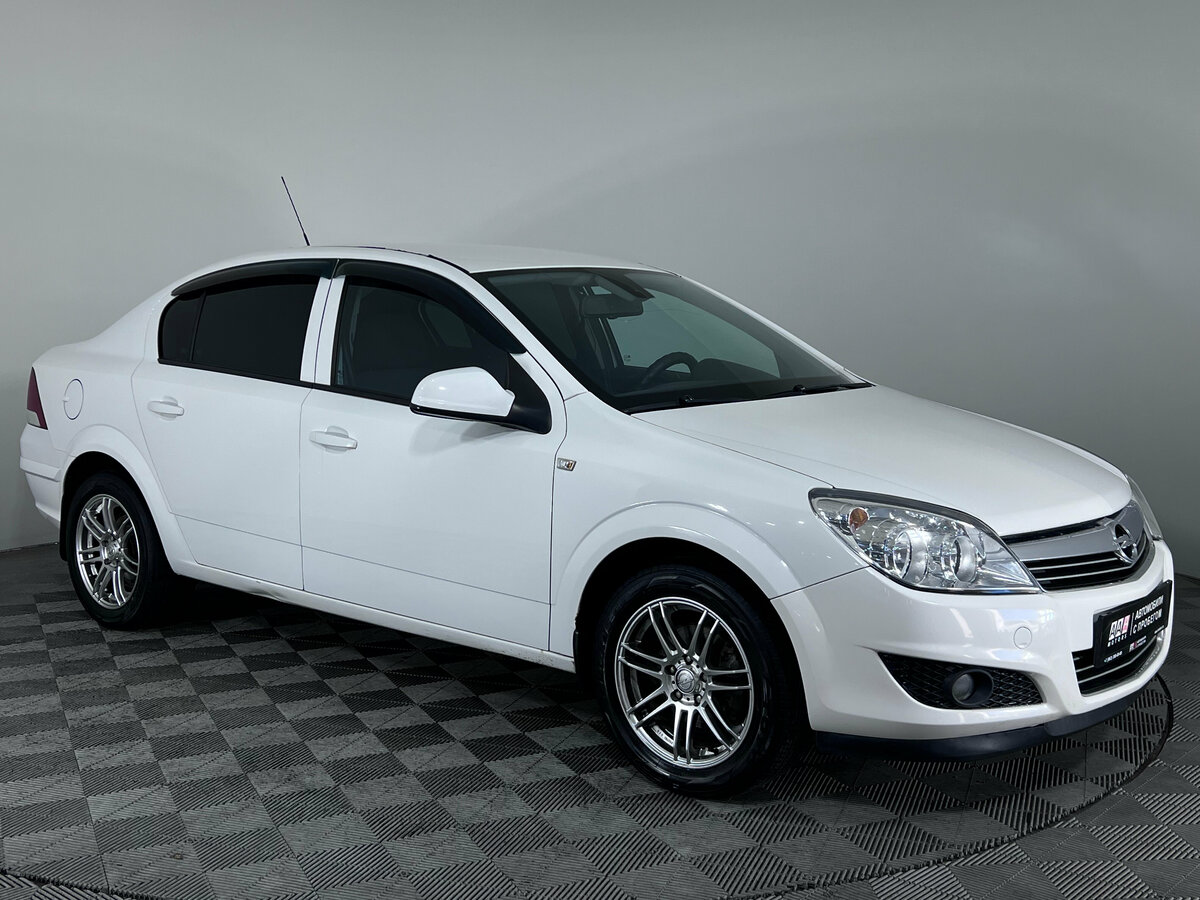 Открыть фотографии: Opel Astra H Рестайлинг
