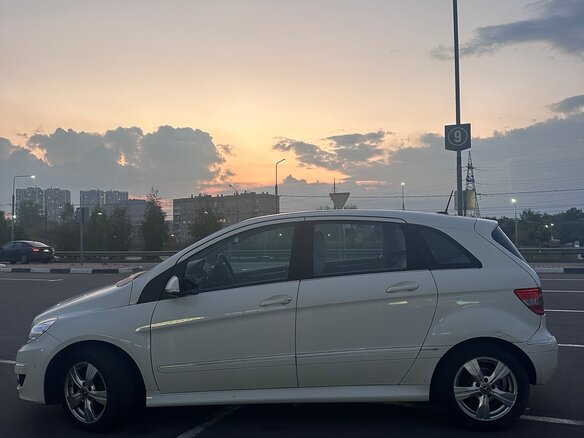 2011 Mercedes-Benz B-Класс 180 I (W245) Рестайлинг, белый, 650000 рублей - вид 5