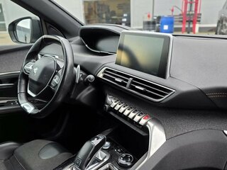 2017 Peugeot 3008 II, серый, 1898000 рублей, вид 3
