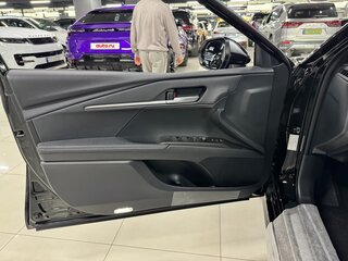 2026 Toyota Camry IX (XV80), чёрный, 6977027 рублей, вид 4