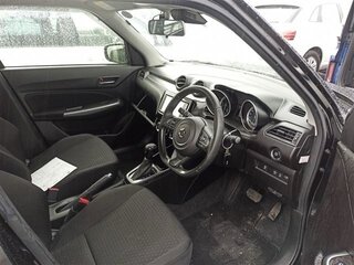 2019 Suzuki Swift V, чёрный, 1650000 рублей, вид 5