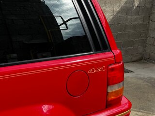1993 Jeep Grand Cherokee I (ZJ), красный, 890000 рублей, вид 4