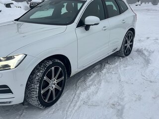 2020 Volvo XC60 II, белый, 5099999 рублей, вид 5