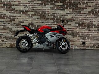 2025 QJMotor SRK 921 RR, красный, 1150000 рублей, вид 2