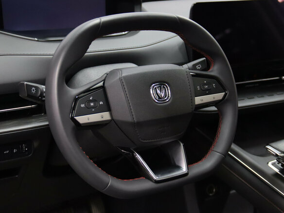 2023 Changan CS55 Plus II, белый - вид 8