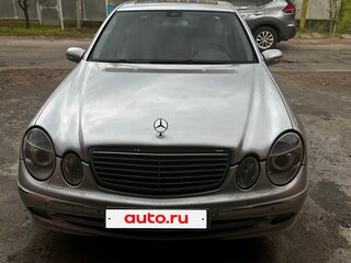 2004 Mercedes-Benz E-Класс 320 III (W211, S211), серебристый, 1250000 рублей, вид 2