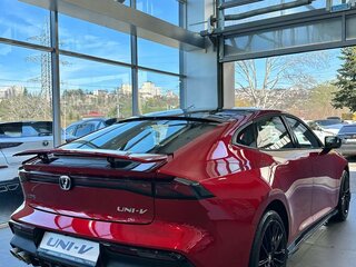 2024 Changan UNI-V I, красный, 3189900 рублей, вид 4