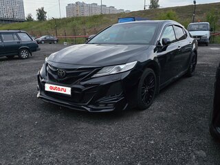 2021 Toyota Camry VIII (XV70), чёрный, 5600000 рублей, вид 4