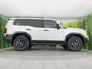 2024 Toyota Land Cruiser Prado (MHEV) 250 Series, белый, 7560203 рублей, вид 4