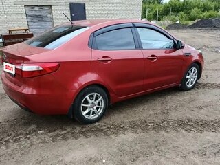 2012 Kia Rio 4-speed III, красный, 750000 рублей, вид 4