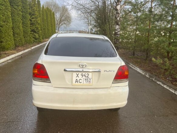 2002 Toyota Platz, белый - вид 5