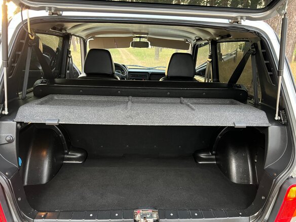 2018 Lada (ВАЗ) 2121 (4x4) Urban I Рестайлинг, серебристый, 685000 рублей - вид 9