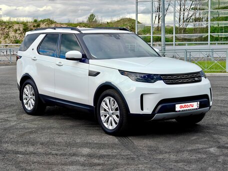 2017 Land Rover Discovery V, белый, 3049000 рублей, вид 5