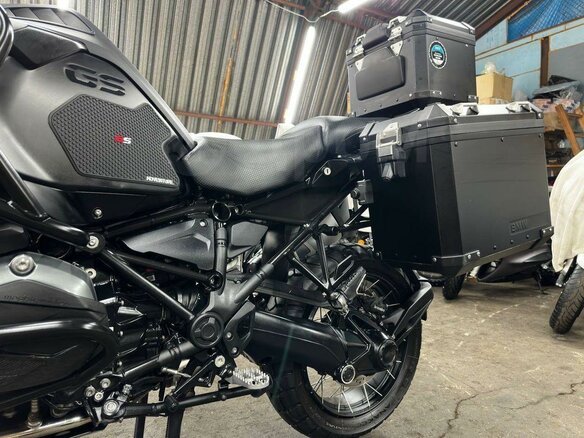 2015 BMW R 1200 GS Adventure, чёрный, 1190000 рублей - вид 21