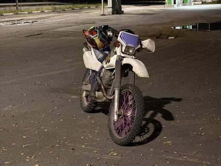 1996 Yamaha TT-R250, синий, 200000 рублей, вид 2
