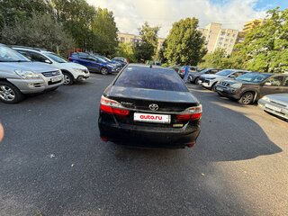 2017 Toyota Camry VII (XV50) Рестайлинг 2, чёрный, 1910000 рублей, вид 4