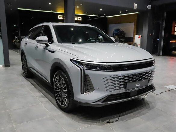 2025 Exeed RX, серый - вид 4