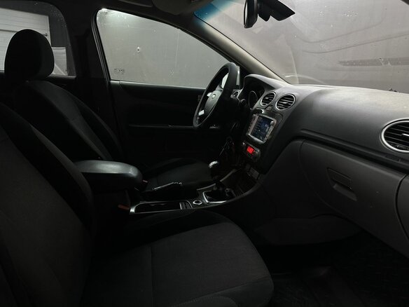 2008 Ford Focus II Рестайлинг, серебристый, 509777 рублей - вид 11
