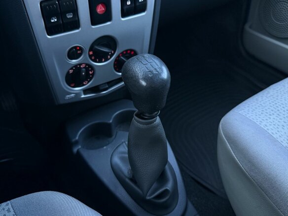 2007 Renault Logan I, синий, 399000 рублей - вид 15