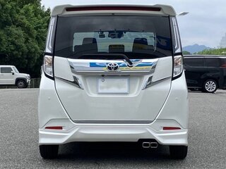 2023 Toyota Roomy I Рестайлинг, белый, 844000 рублей, вид 4