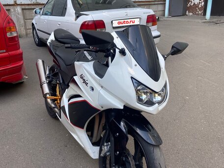 2008 Kawasaki Ninja 250R, чёрный, 300000 рублей, вид 3