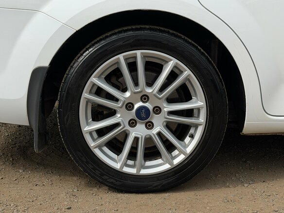 2013 Ford Mondeo IV Рестайлинг, белый - вид 11