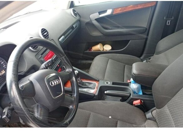 2011 Audi A3 II (8P) Рестайлинг 2, чёрный, 597700 рублей - вид 6