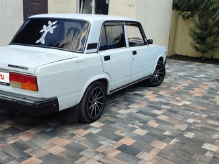2008 Lada (ВАЗ) 2107, белый, 300000 рублей, вид 3