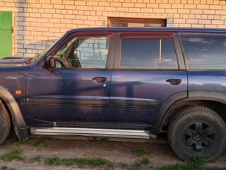 1998 Nissan Patrol V (Y61), синий, 710000 рублей, вид 2