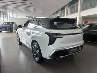 2025 Hongqi HS3, белый, 3000000 рублей, вид 4