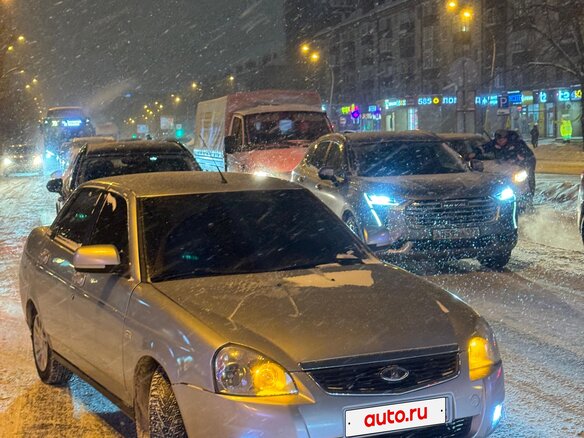 2012 Lada (ВАЗ) Priora I, серебристый, 360000 рублей - вид 2