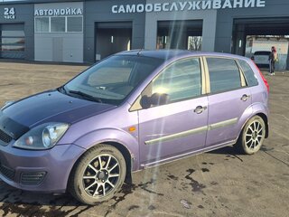 2006 Ford Fiesta Mk5, фиолетовый, 199000 рублей, вид 3