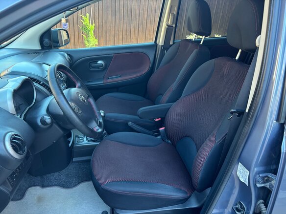 2008 Nissan Note I, серый, 800000 рублей - вид 16